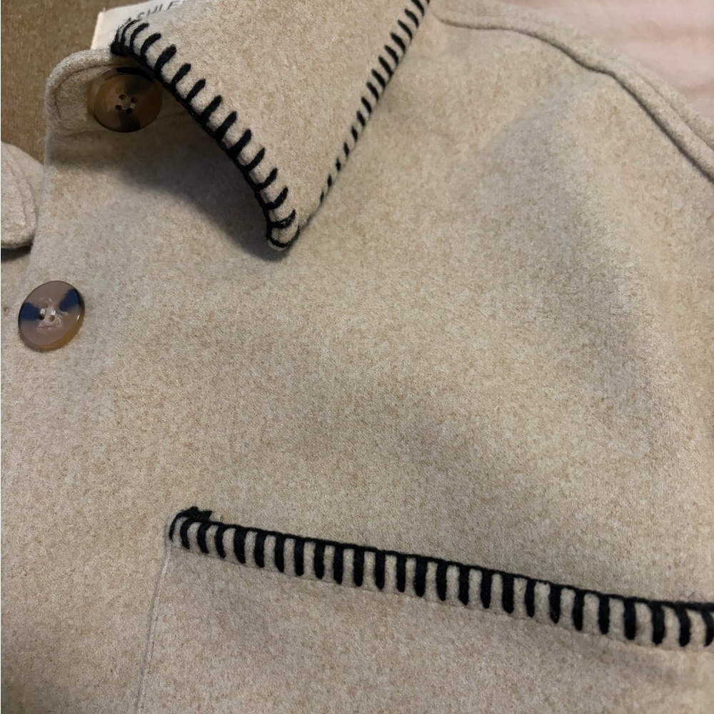 Tan Colored Shacket, Size Medium - image 5